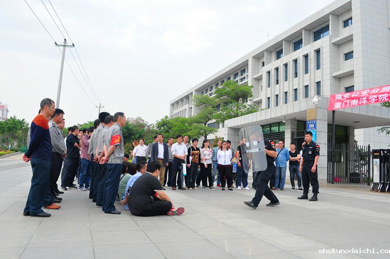 DSC_0313.JPG DSC_0313.JPG